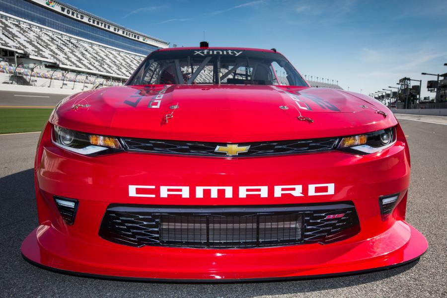  Chevrolet Camaro SS NASCAR XINFINITY Series 2016 года  (фото 2 из 4)